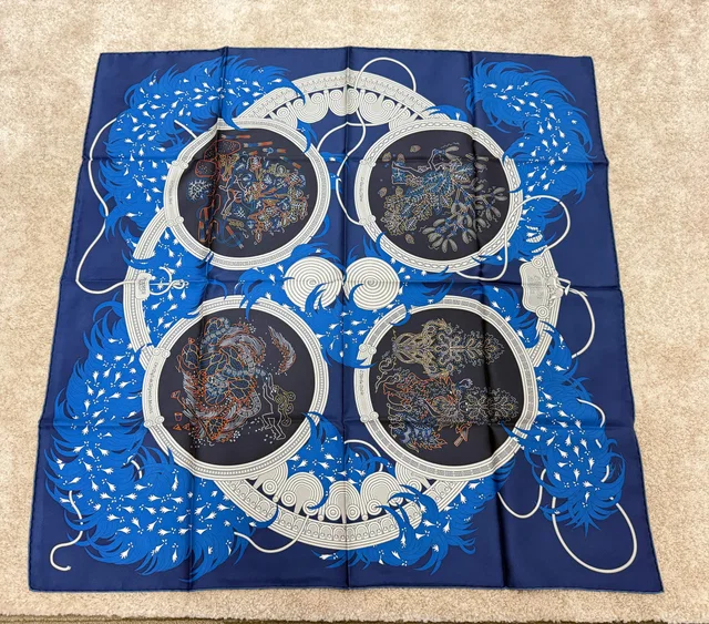 HK LOCATED*HERMÈS TRICOLOR LEGENDE BRODEE SILK SCARF 90 Blue in Blue Silk from Luxury Promise