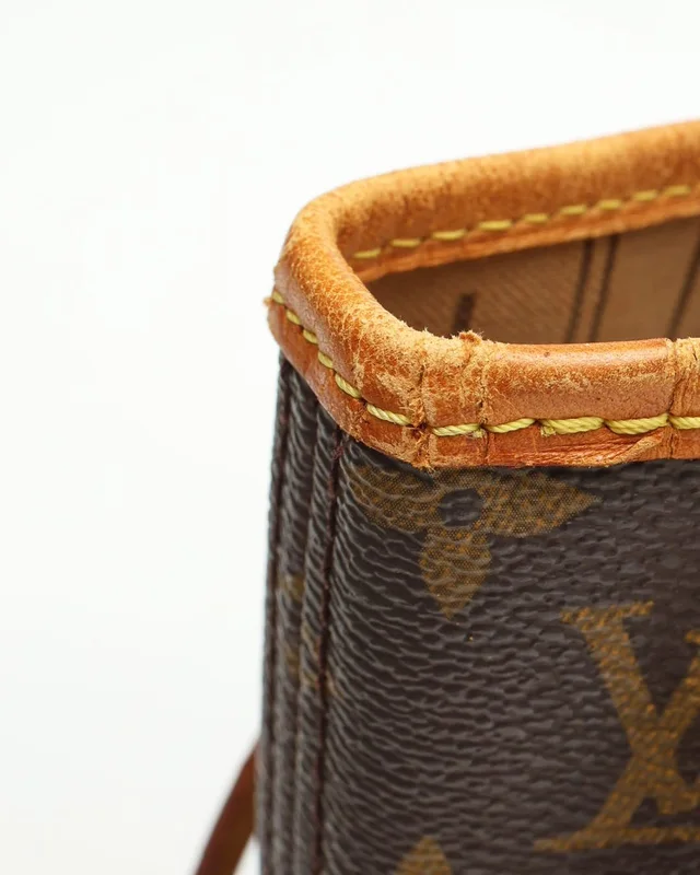 Louis Vuitton Monogram Neverfull PM Tote Bag in Coated canvas from A Retro Tale, photo 7 of 12