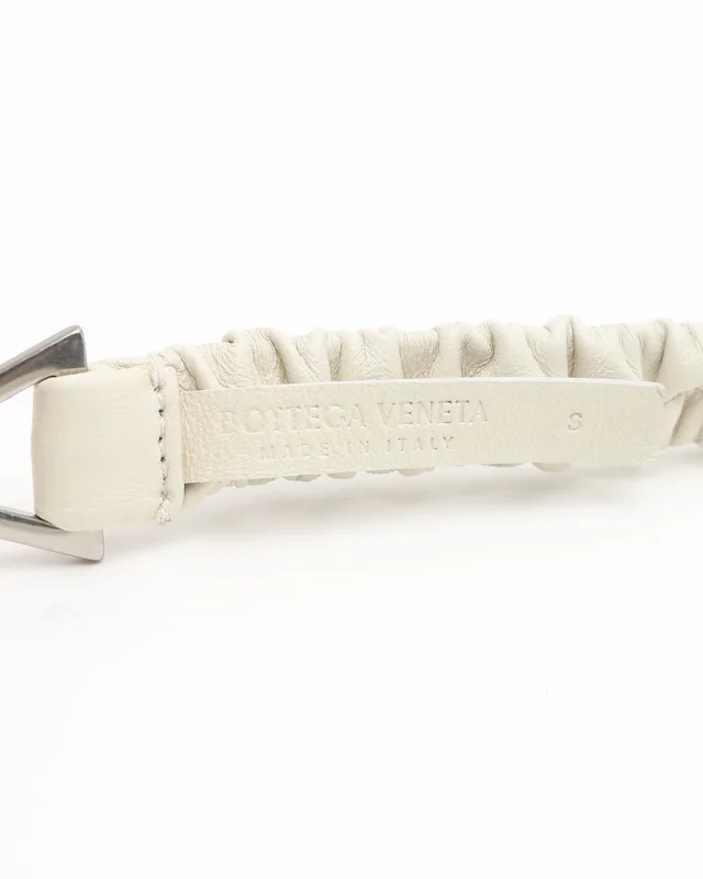 Bottega Veneta Triangle Skinny Leather Waist Belt in Leather from A Retro Tale, photo 4 of 5