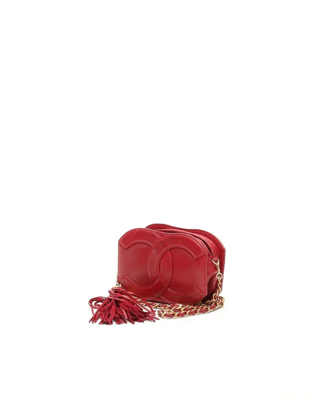 Chanel Small CC Tassel Camera Bag in Leather from A Retro Tale, photo 3 of 13