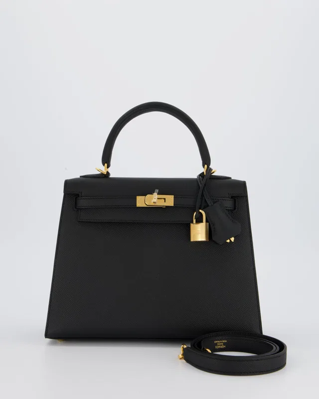 HOT* Hermès Kelly 25 Sellier Bag in Black Epsom leather from Sellier