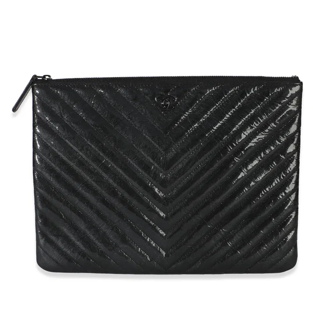 Chanel Black Crinkled Patent Calfskin Chevron Medium O Case in Black Calfskin from myGemma