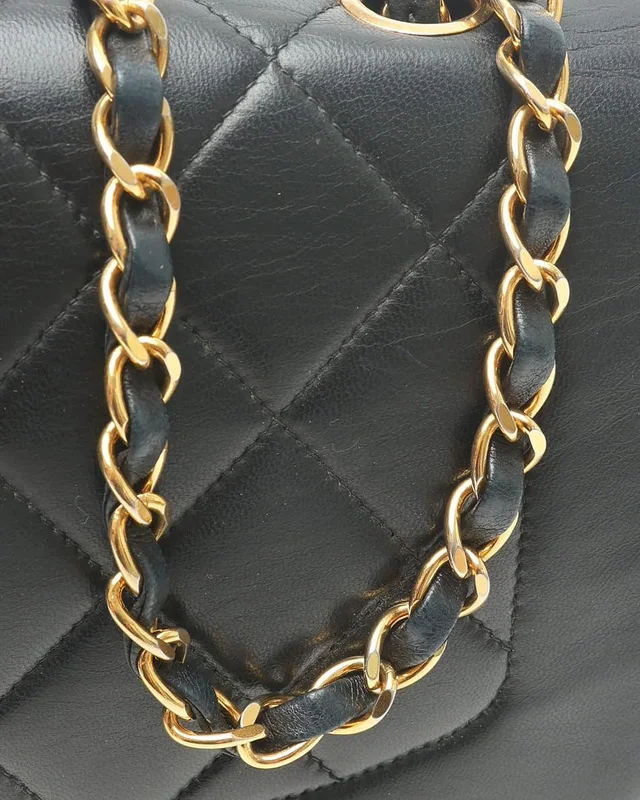 Chanel CC Medium Diana Flap Bag in Woven leather from A Retro Tale, photo 8 of 11