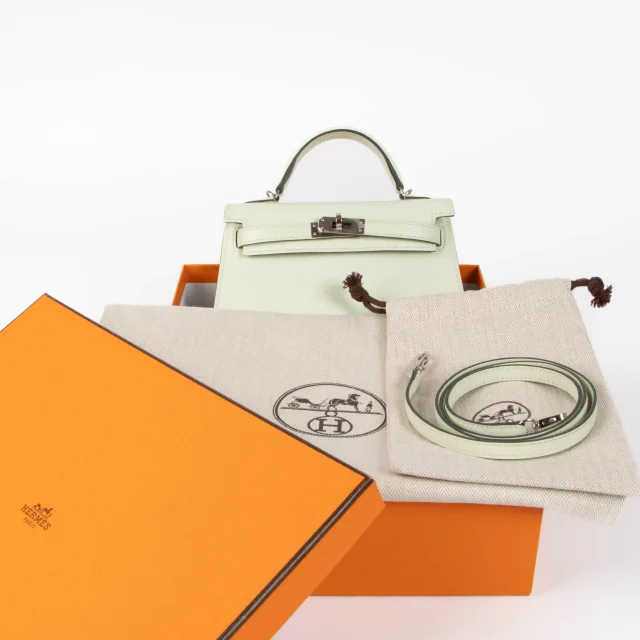 Hermès Kelly Mini II Vert Fizz Epsom PHW in Green Epsom leather from Labellov, photo 2 of 4