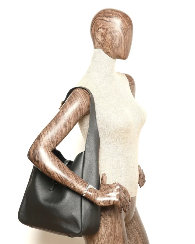 Saint Laurent Large Le 5 à 7 Supple Bag in Leather from A Retro Tale, photo 7 of 7