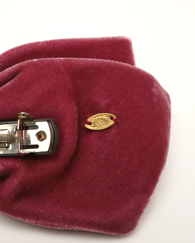 Chanel Velour Ribbon Hair Clip from A Retro Tale, photo 2 of 4