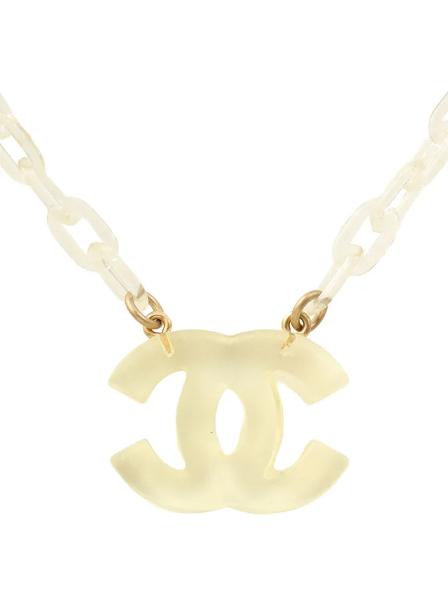 Chanel 2001 CC Mark Clear Chain Necklace Clear in Resin from VINTAGE QOO TOKYO, photo 2 of 2