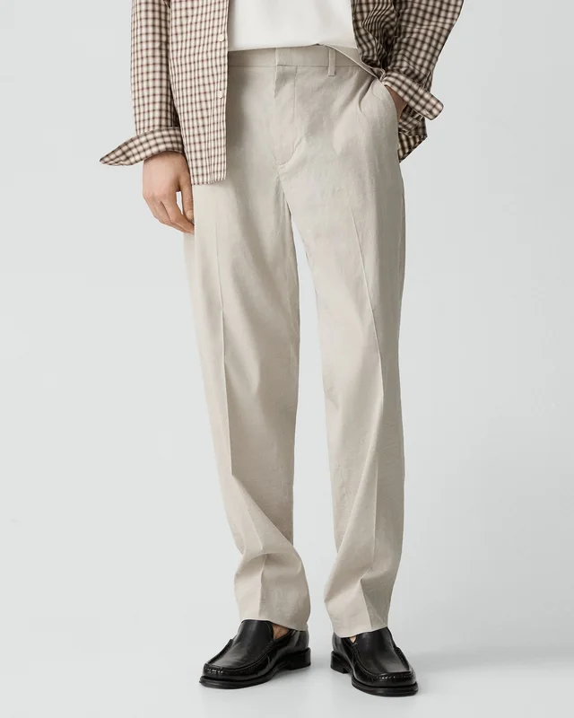 Theory Standard Pant in Good Linen in SILVER CLOUD 62% Linen, 36% Viscose, 2% Elastane, photo 4 of 12 from Theory