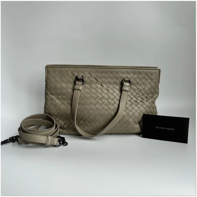 Bottega Veneta Intrecciato Leather Shoulder Bag in Grey Woven leather from Luxury Promise, photo 1 of 1