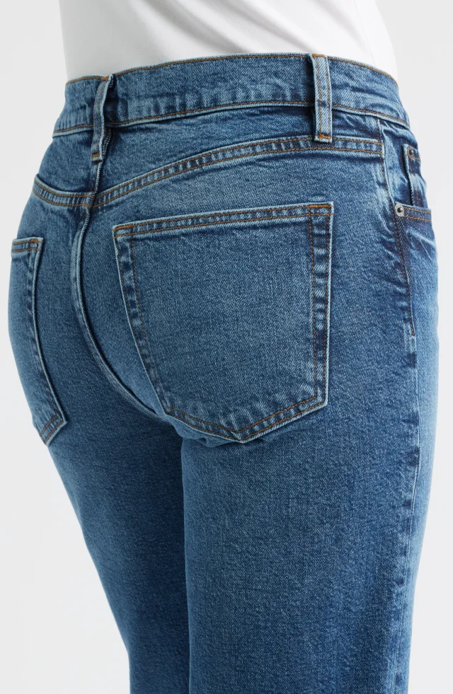 FRAME The Rodeo Flare Leg Jeans, photo 4 of 6 from Nordstrom Rack
