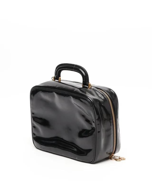 Chanel CC Patent Vanity Crossbody Bag in Patent leather from A Retro Tale, photo 3 of 13
