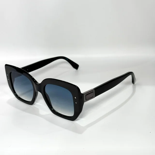Fendi Sunglasses (Case) in Black from Revivre Luxury Consignment