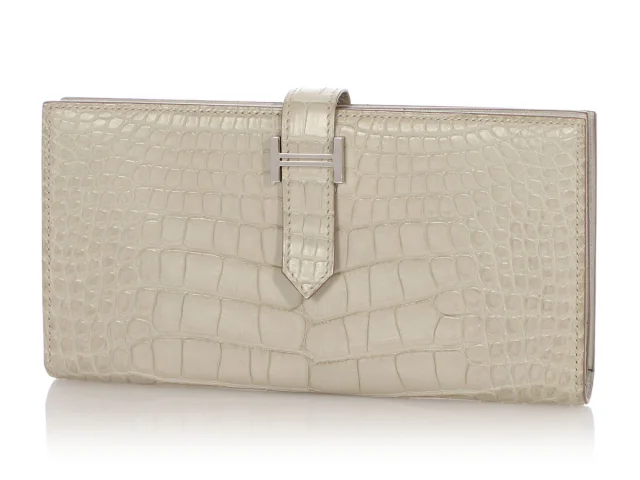 Hermès Béton Matte Alligator Béarn Wallet in Crocodile from Ann's Fabulous Finds, photo 2 of 10