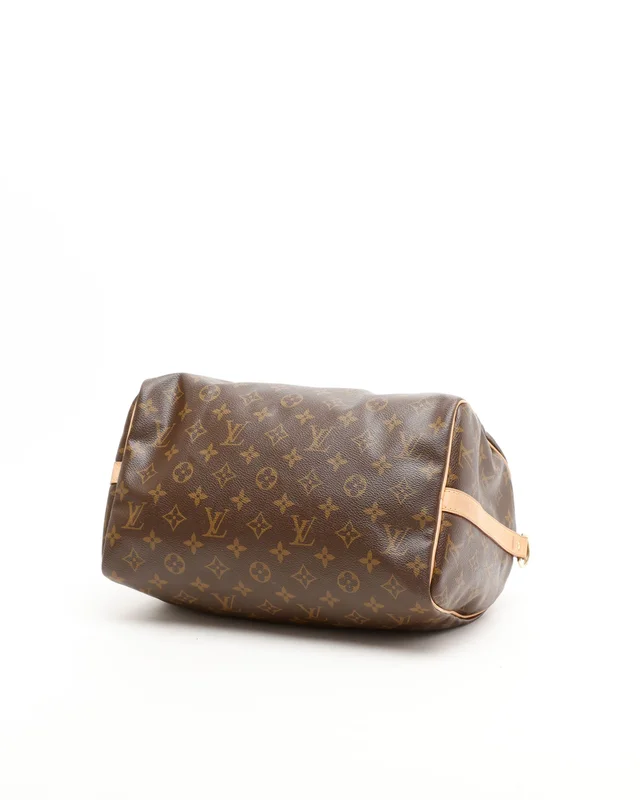 Louis Vuitton Monogram Speedy Bandoulière 30 Bag in Coated canvas from A Retro Tale, photo 4 of 10