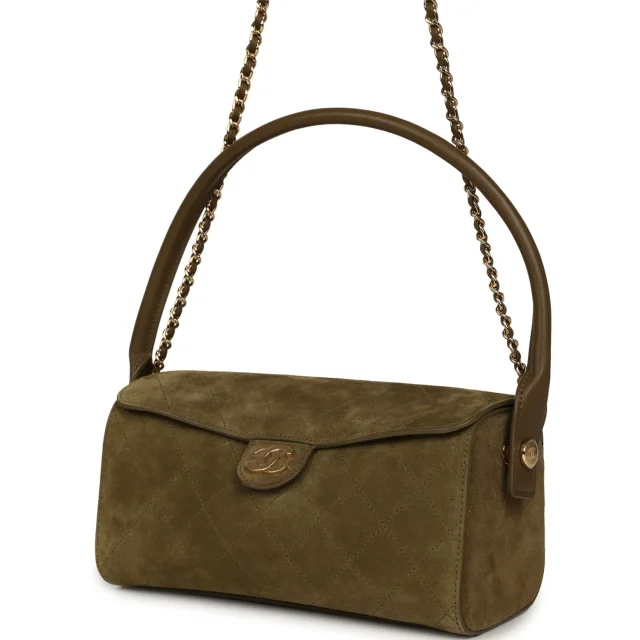 Chanel Barrel Clutch Bag in Green Calfskin from Madison Avenue Couture, photo 5 of 8