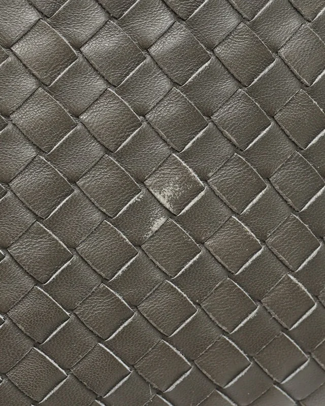 Bottega Veneta Intrecciato Business Bag in Woven leather from A Retro Tale, photo 8 of 14