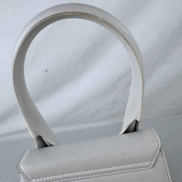 Jacquemus Le Chiquito Moyen White Bag in White Calfskin leather, Metal from Reowned, photo 7 of 12