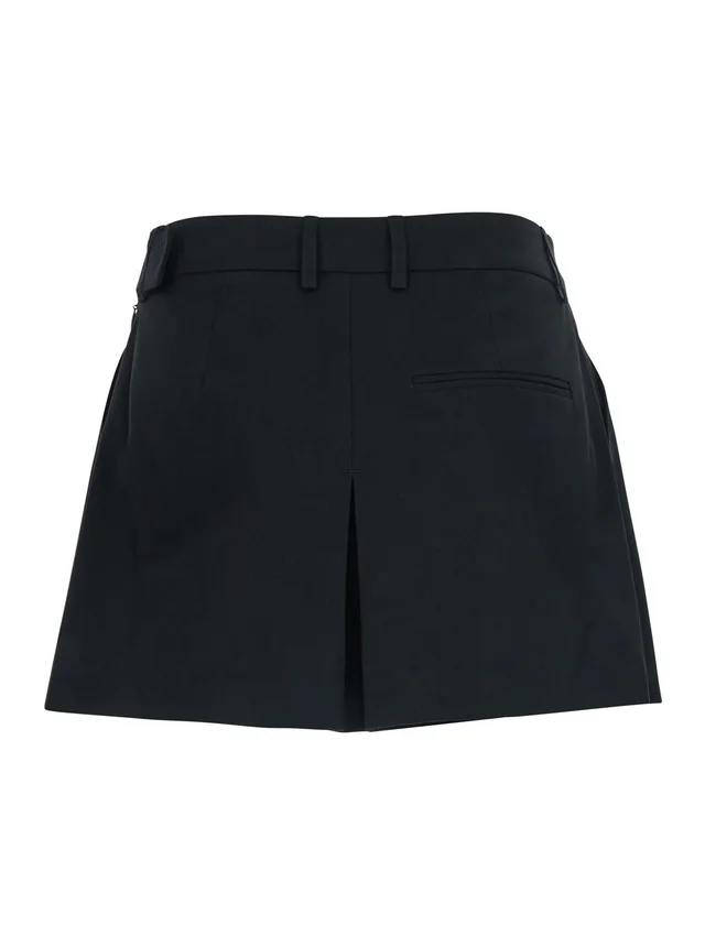 LEPLAIN Black Shorts with pleated design in Fabric women in Black, photo 4 of 6 from Gaudenzi Boutique