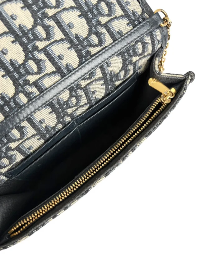Dior Navy Oblique 30 Montaigne 2-in-1 Pouch in Navy Canvas from Season 2 Consign, photo 10 of 10