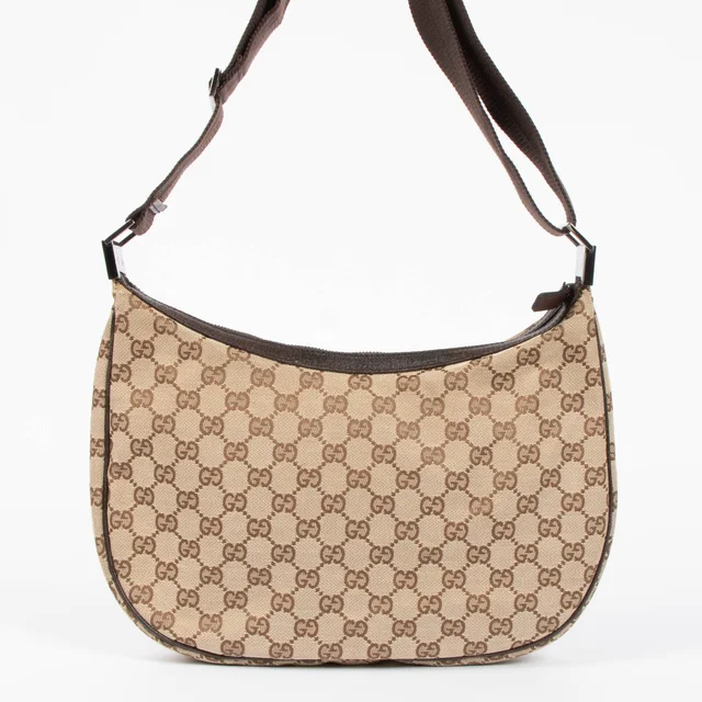 Gucci GG Canvas Crossbody Bag in Canvas from Labellov, photo 3 of 5