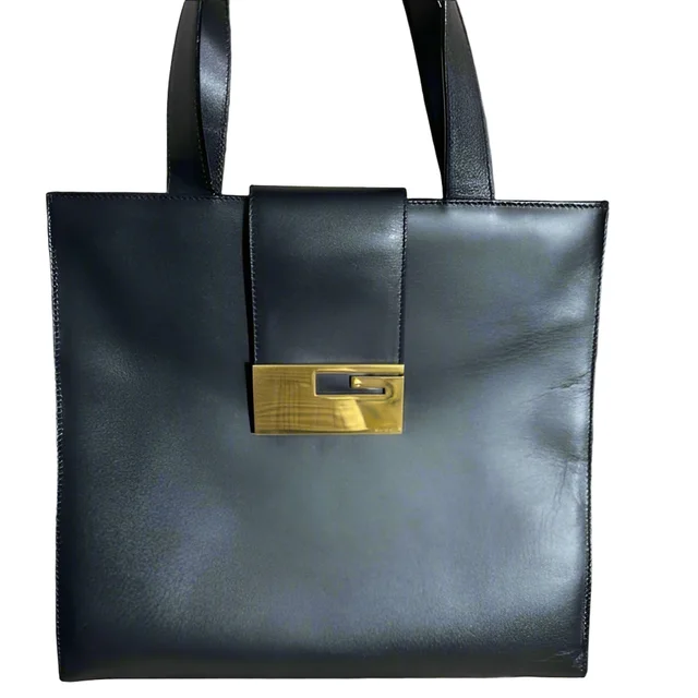 Gucci Vintage black leather handbag / tote in Black Leather from SparklesnDreams