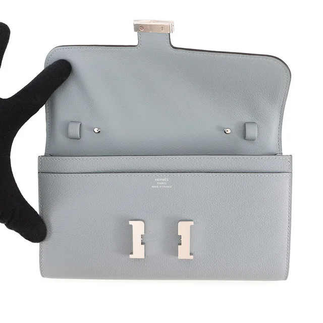 Hermès Constance to Go Green Pantan Evercolor in Green from GALLERY RARE, photo 2 of 2