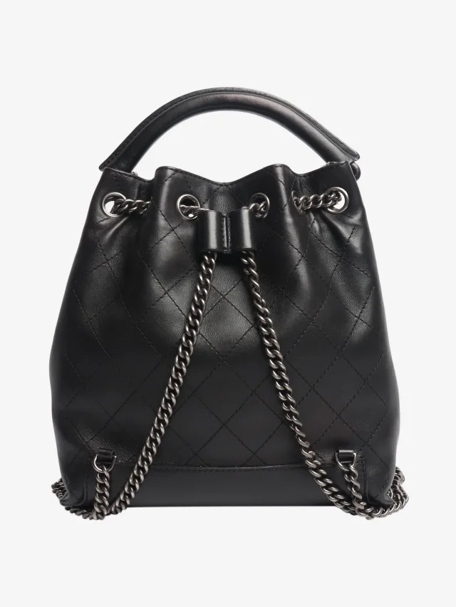 Chanel Black 2016 diamond stitching backpack in Black Leather from Sign of the Times, photo 3 of 9