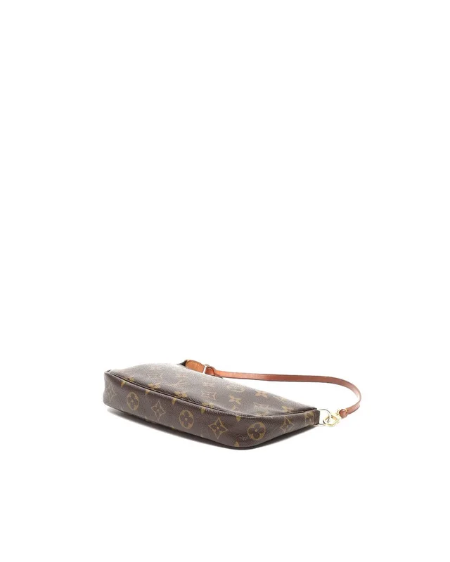 Louis Vuitton Monogram Pochette Accessoires Bag in Coated canvas from A Retro Tale, photo 4 of 10
