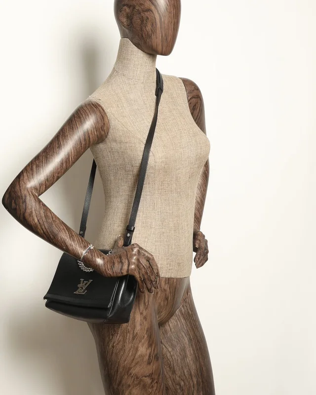 Louis Vuitton Taurillon Lockme II BB Bag in Leather from A Retro Tale, photo 5 of 13