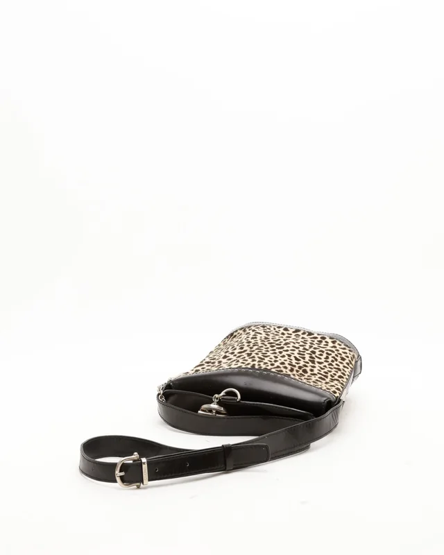 Celine Leopard Pony Bucket Bag in Leather from A Retro Tale, photo 5 of 9