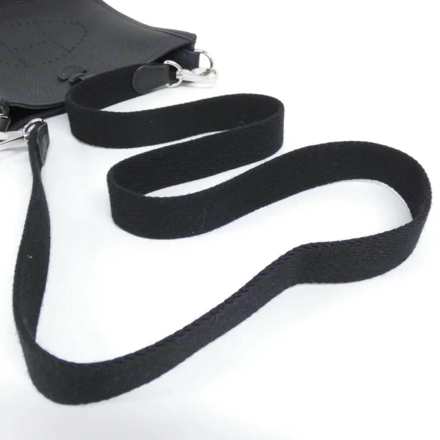 Hermès Evelyn Amazon 16cm shoulder bag in Black Calfskin from LuxUness, photo 6 of 7