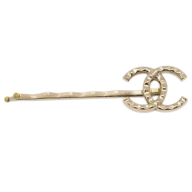 Chanel CC Hairpin Gold 10A in Gold from AMORE Vintage Tokyo