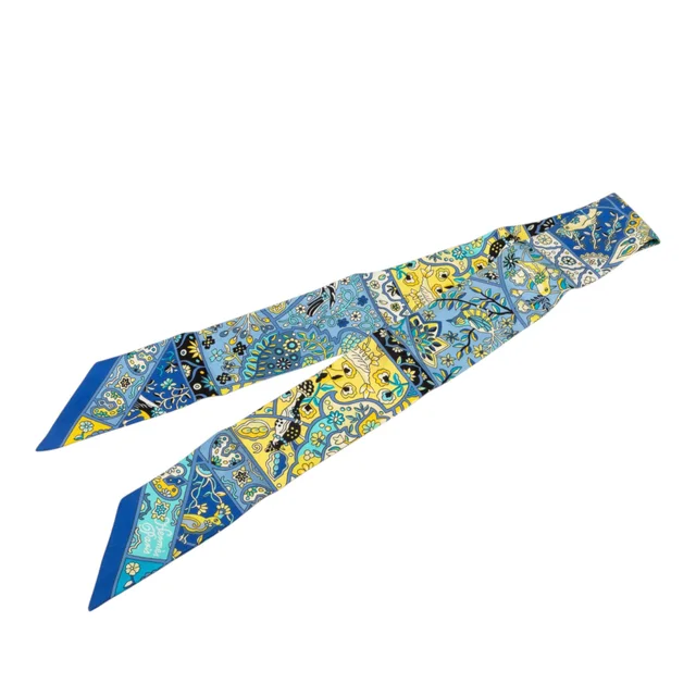 Blue Hermès Au Pays des Oiseaux Fleurs Silk Twilly Scarf Scarves in Blue Silk from Designer Revival