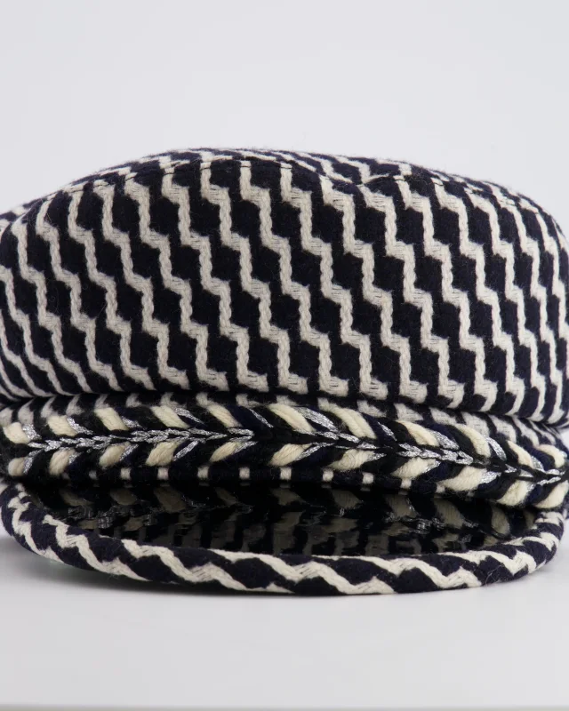 Chanel Black and White Wool Casket Hat with Vinyl Brim and Black CC Logo Detail Size M in Black Wool from Sellier, photo 7 of 10