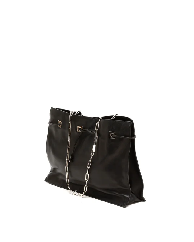 Gucci Leather Chain Bag in Leather from A Retro Tale, photo 2 of 8