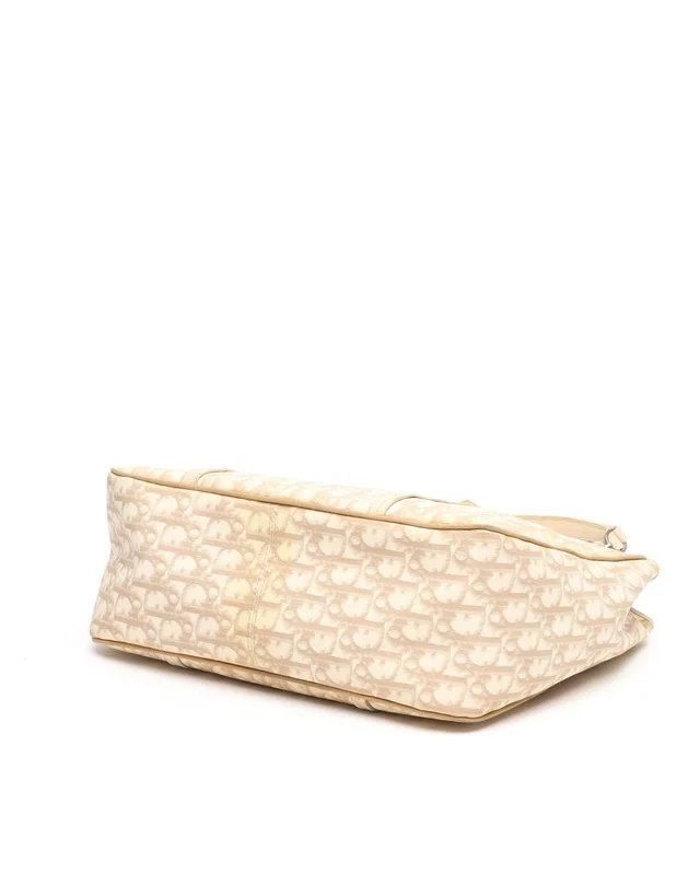 Dior Trotter Romantique Bag in Canvas from A Retro Tale, photo 5 of 9