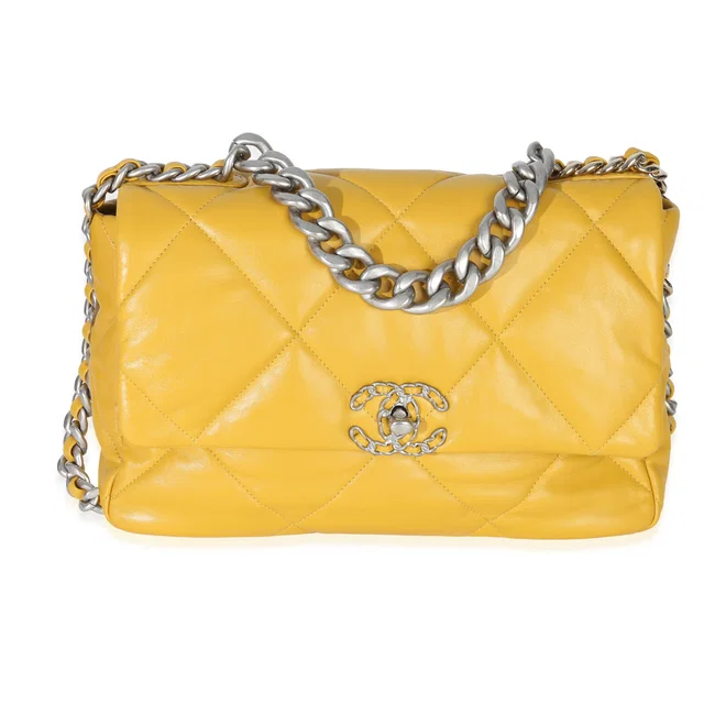 Chanel Yellow Quilted Lambskin Large 19 Flap Bag Leather Handbag in Yellow Lambskin from HEWI