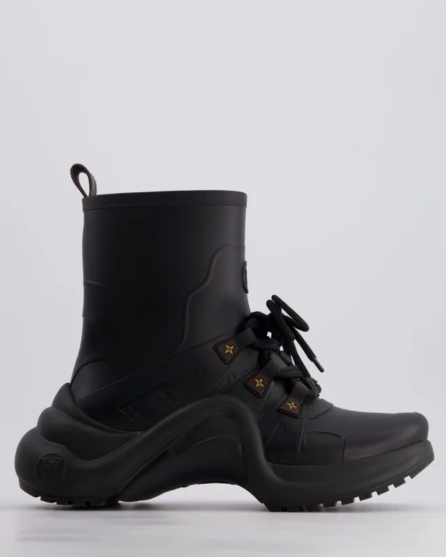 Louis Vuitton Black Archlight Rubber Boots Size EU 37 in Black from Sellier