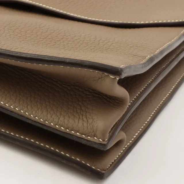 Hermès 2005 Sac à Dépêches 38 Étaupe in Togo leather from VINTAGE QOO TOKYO, photo 10 of 13