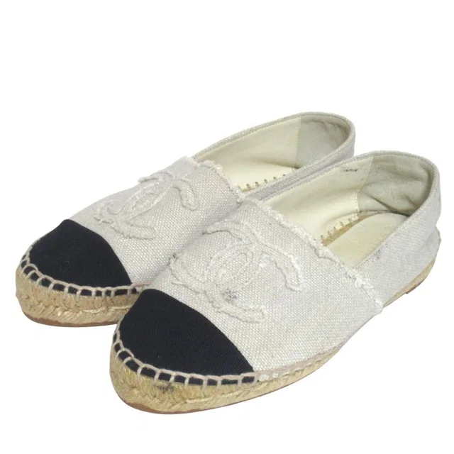 Chanel CC Logo Espadrilles Shoes Ivory Black 36 in Black from The Reluxe