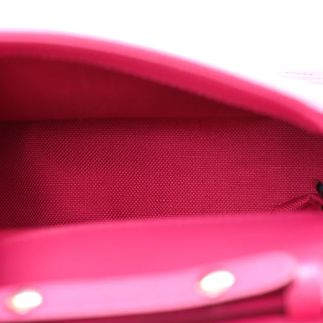 Gucci Matelasse Monochrome Mini GG Marmont Top Handle Shoulder Bag Classic Fuxia in Calfskin from FASHIONPHILE, photo 5 of 13