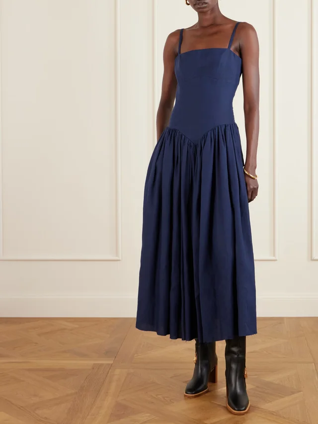 GABRIELA HEARST Oriana gathered linen midi dress in Blue, photo 2 of 2 from NET-A-PORTER (Canada)