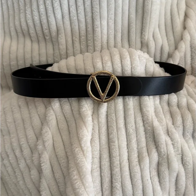 Valentino Garavani Black Leather Belt With Gold Circular V Buckle in black|gold Leather from Poshmark