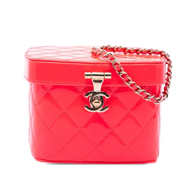 Pink Chanel Mini CC Quilted Patent Vanity Bag in Pink Patent leather from Designer Revival
