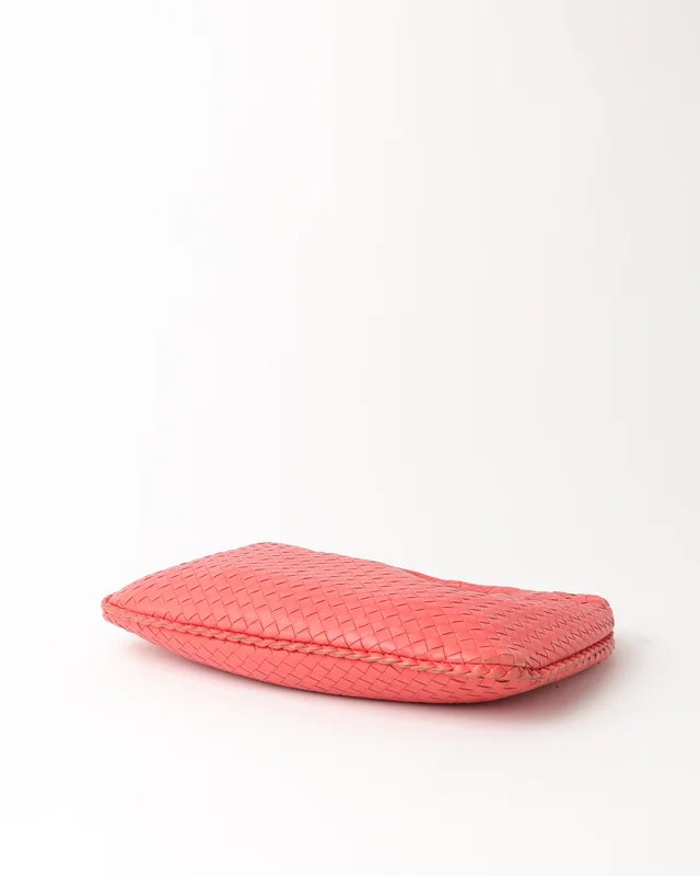 Bottega Veneta Intrecciato Medium Hobo Bag in Woven leather from A Retro Tale, photo 4 of 8