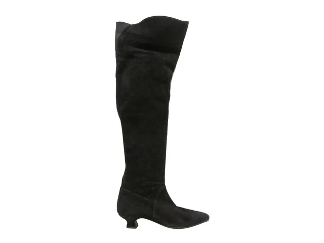 Black Fendi Suede Pointed-Toe Knee-High Heeled Boots Size 7 in Black Suede from Designer Revival