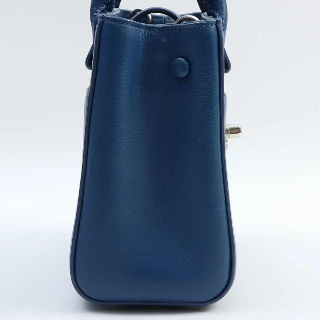 Chanel Neo Executive Tote Bag S, Blue (circa 2016) in Blue Caviar leather from VINTAGE QOO TOKYO, photo 3 of 13