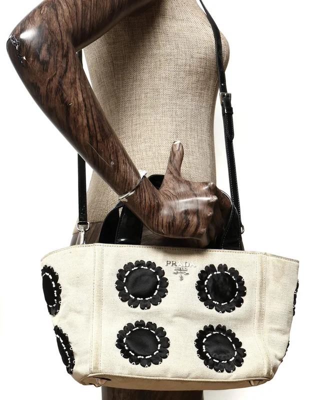 Prada Canapa Mistolino Tote Bag in Patent leather from A Retro Tale, photo 8 of 8