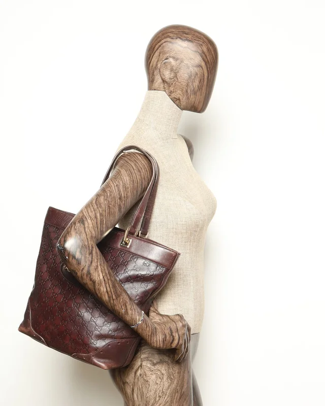 Gucci Guccissima Punch Tote Bag in Leather from A Retro Tale, photo 10 of 10