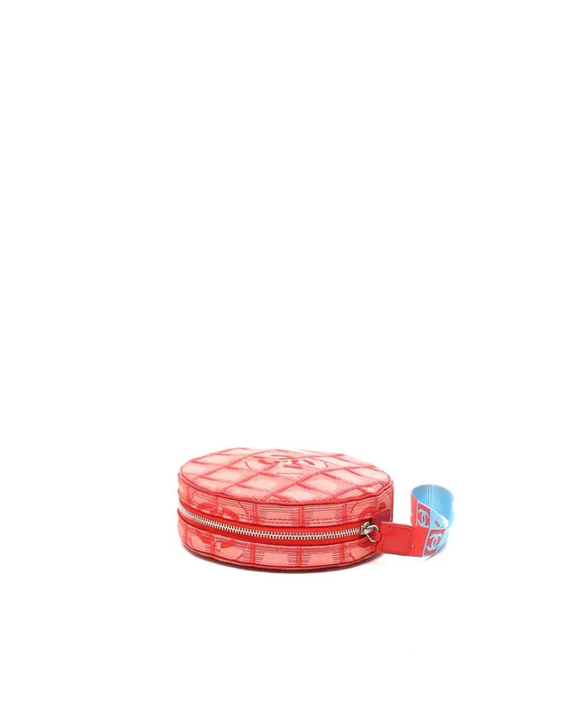 Chanel 2000s New Travel Line Pouch in Canvas from A Retro Tale, photo 4 of 7